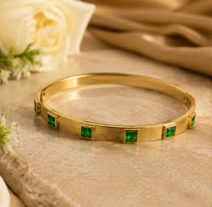 Golden Emerald Geometric Bangle