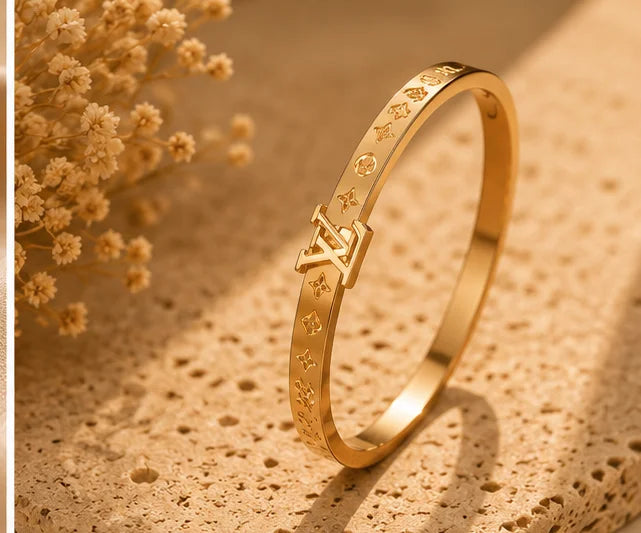 Golden Sculpted Heritage Bangle