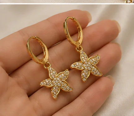 Golden Floral Crystal Drop Necklace Set