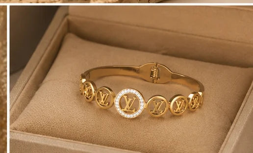 Golden Engraved Slim Bangle
