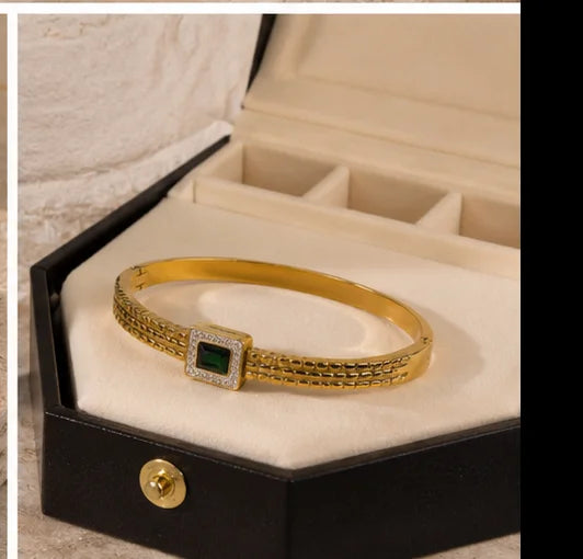 Golden Pearl & Multicolour Bridal Bangle Set