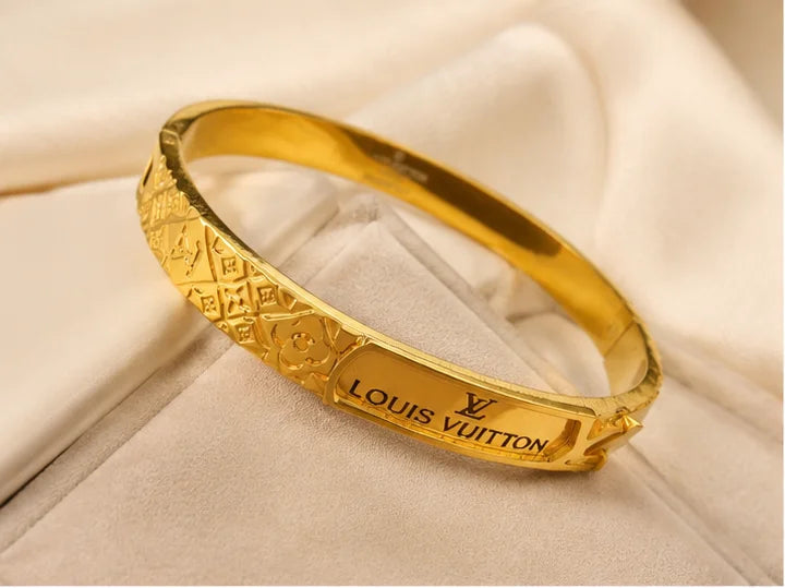 Golden Textured Bangle