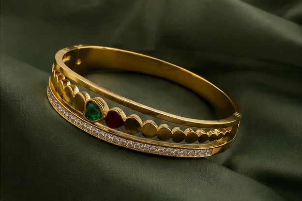 Golden Heart Crystal Bangle